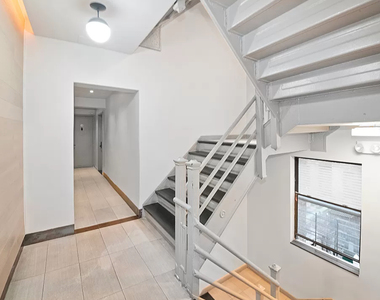 35 Bedford Street - Photo Thumbnail 5