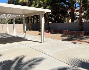 2681 Mallard Landing Avenue - Photo Thumbnail 24