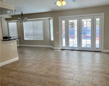2681 Mallard Landing Avenue - Photo Thumbnail 1