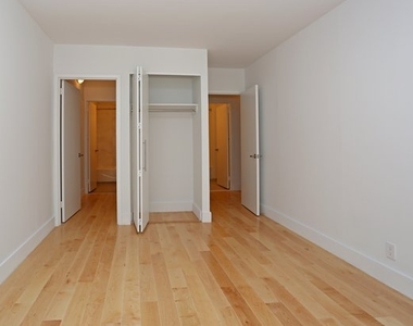 W 52nd street / 9th Ave  - Photo Thumbnail 3