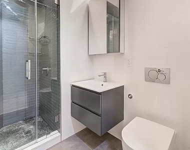 195 Stanton Street - Photo Thumbnail 5