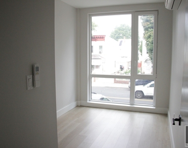 1244 New York Avenue Brooklyn - Photo Thumbnail 6