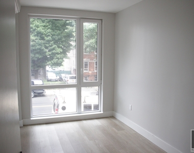 1244 New York Avenue Brooklyn - Photo Thumbnail 3