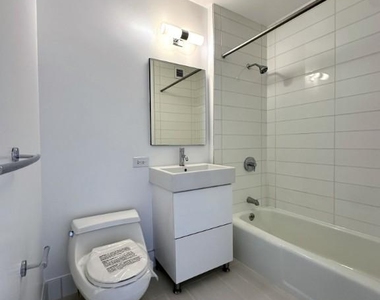 Copy of W 48th St - Photo Thumbnail 7