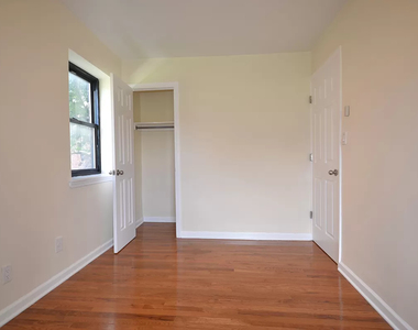 75-10 150th Street - Photo Thumbnail 7