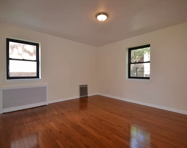 75-10 150th Street - Photo Thumbnail 11
