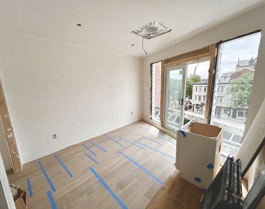 120 Emerson St - Photo Thumbnail 3