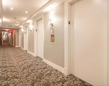 400 East 71st Street - Photo Thumbnail 7