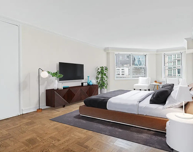 888 8th Avenue - Photo Thumbnail 7
