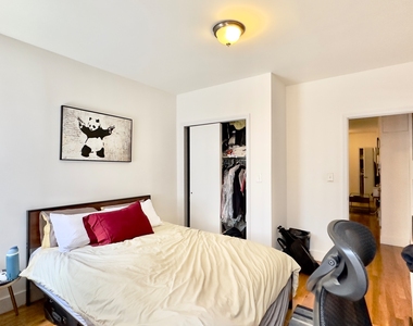 167 East 87th Street - Photo Thumbnail 1