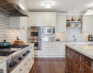 237 S 18th St - Photo Thumbnail 7