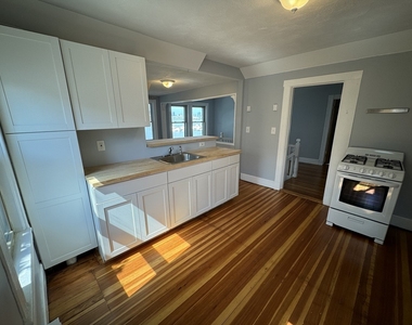 110-112 Bayswater St - Photo Thumbnail 2