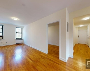East 78th Street - Photo Thumbnail 2