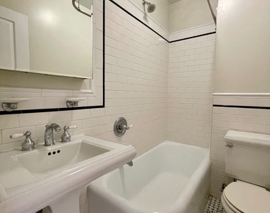 166 Second Avenue - Photo Thumbnail 4