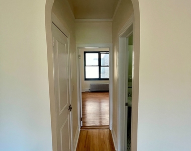 166 Second Avenue - Photo Thumbnail 5