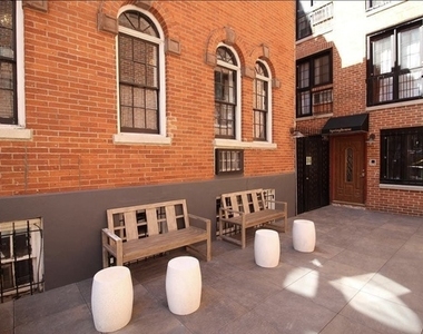 51 Irving Place - Photo Thumbnail 11