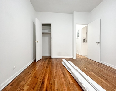 405 West 45th Street - Photo Thumbnail 2