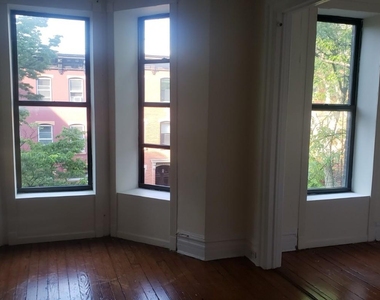 410 7th Street - Photo Thumbnail 1