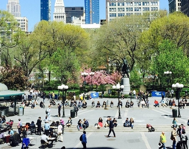 96 Fifth Avenue - Photo Thumbnail 4