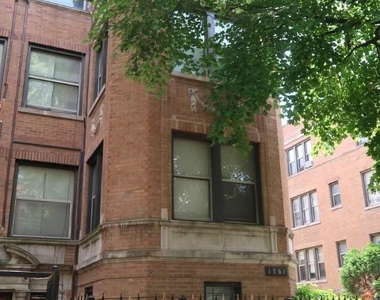 1361-73 W Estes Ave - Photo Thumbnail 1