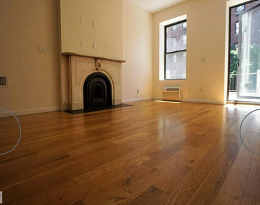 151 East 71st Street - Photo Thumbnail 2