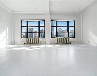 448 West 37th Street - Photo Thumbnail 1