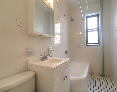 Bennett Avenue - Photo Thumbnail 5