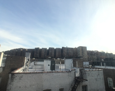 Bennett Avenue - Photo Thumbnail 6
