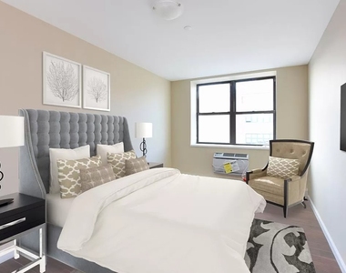 45 Hinckley Place - Photo Thumbnail 2
