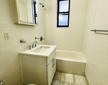 150 Remsen Street - Photo Thumbnail 6