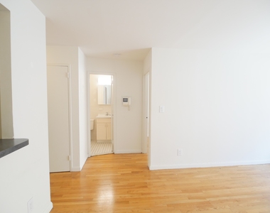245 East 84th Street - Photo Thumbnail 12