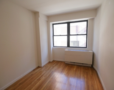 245 East 84th Street - Photo Thumbnail 7