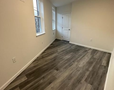 1169-71 E Passyunk Ave - Photo Thumbnail 10