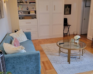 43-33 46th Street - Photo Thumbnail 4