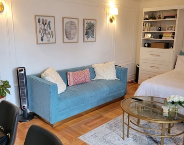 43-33 46th Street - Photo Thumbnail 5