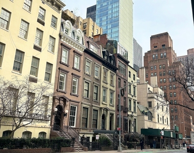 East 38 Street - Photo Thumbnail 5