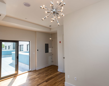 372 Kosciuszko Street - Photo Thumbnail 2