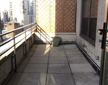 401 East 88th Street - Photo Thumbnail 6