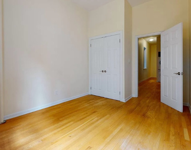 151 Mott Street - Photo Thumbnail 4