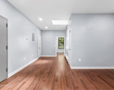 652 58th St - Photo Thumbnail 8