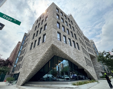 130 Hope Street - Photo Thumbnail 7