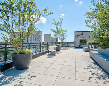 782 New York Avenue - Photo Thumbnail 14