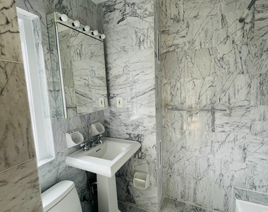 147 West 79th Street - Photo Thumbnail 7