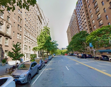 147 West 79th Street - Photo Thumbnail 6