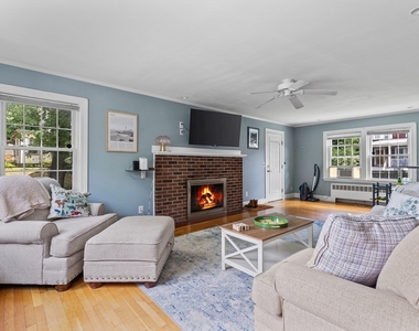 3 Allen Rd - Photo Thumbnail 1
