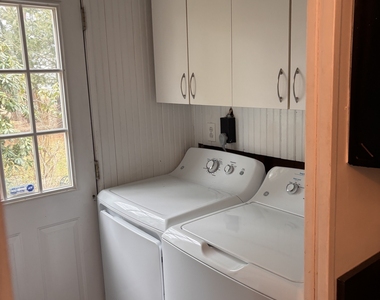 11 Uncas Road - Photo Thumbnail 27