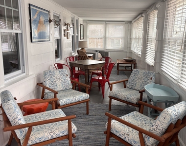 11 Uncas Road - Photo Thumbnail 15