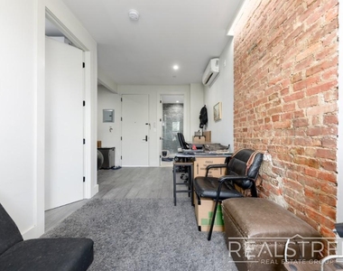 772 Saint Johns Place - Photo Thumbnail 1