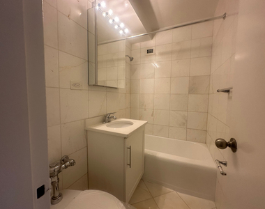 435 East 79th Street - Photo Thumbnail 6