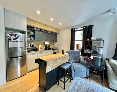 312 Devoe Street - Photo Thumbnail 1